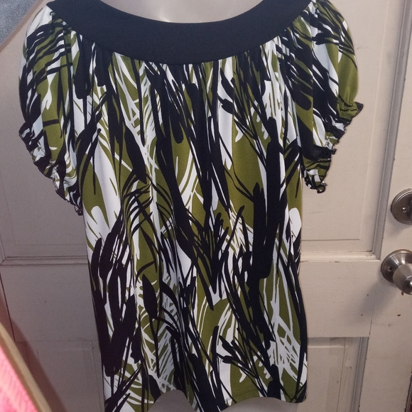 Worthington top nwot - Picture 2 of 5